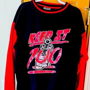 Black and red 3xl shirts